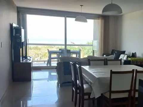 Venta de dpto de 3 dorm en  Monte Hermoso del Este