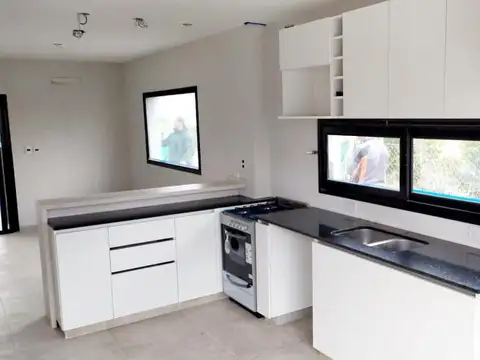 Pilar del este, casa en alquiler y venta - Foto 0