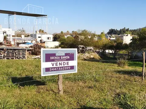 Terreno en Venta Con Bases y Proyecto de Casa- Colon entre Ríos