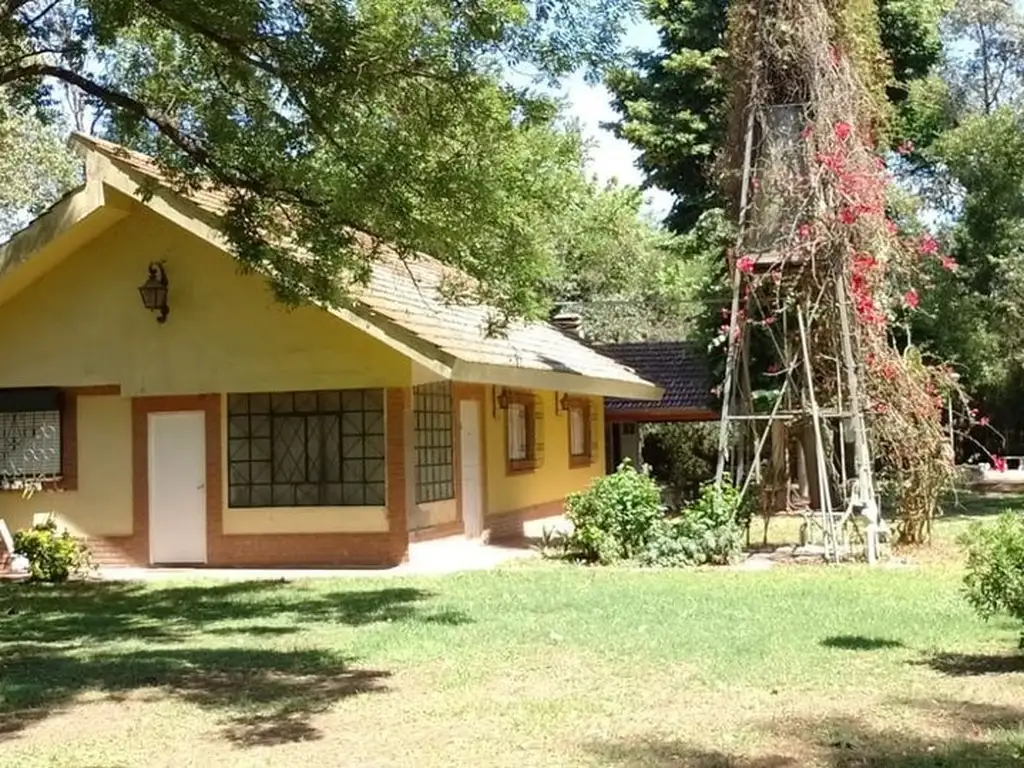 Casa Quinta en 20 de Junio con pileta