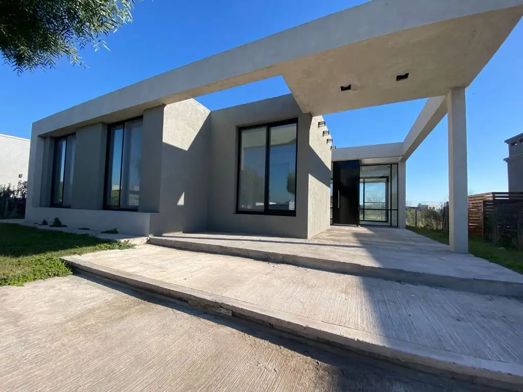 CASA A ESTRENAR 4 AMB PILAR DEL ESTE SAN RAMON