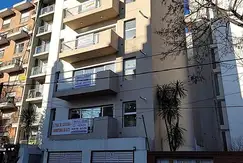 DEPARTAMENTOS EN PISO - A ESTRENAR - 3 AMBIENTES - CASTELAR 