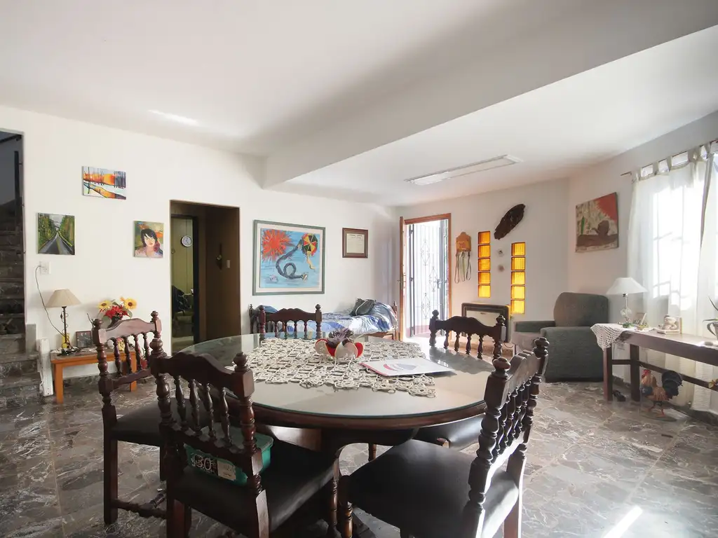 VENTA PARQUE PATRICIOS - CABA - CASA 4 AMBIENTES.