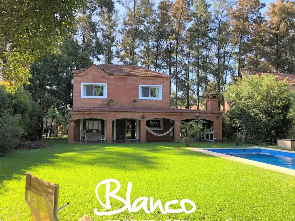 Casa  en Venta en La Peregrina, Pilar, G.B.A. Zona Norte