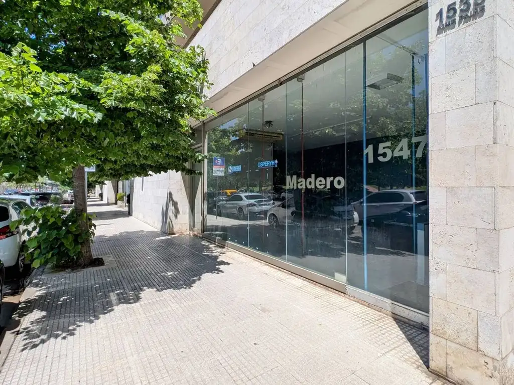 Venta Local 250m2, 2 Plantas, Puerto Madero