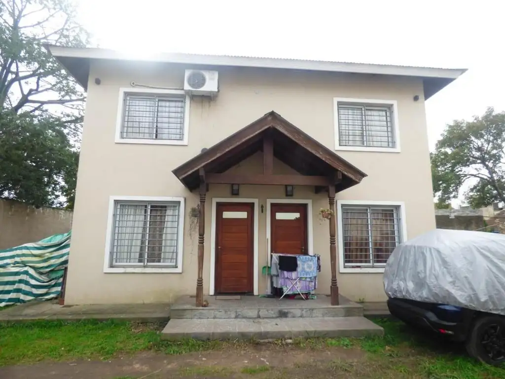 PH en venta - 4 Dormitorios 4 Baños - 800Mts2 - Burzaco