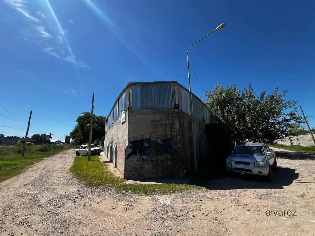 Galpón en venta de 200m2 ubicado en Merlo