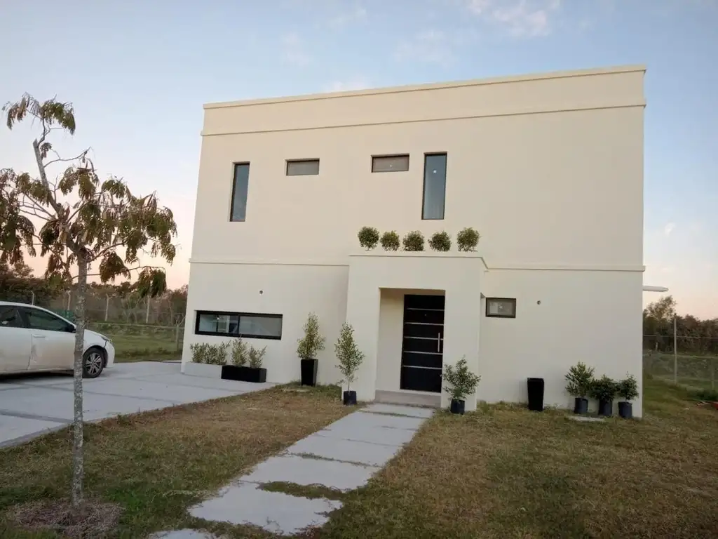 Casa en venta/alquiler en Puertos - Acacias