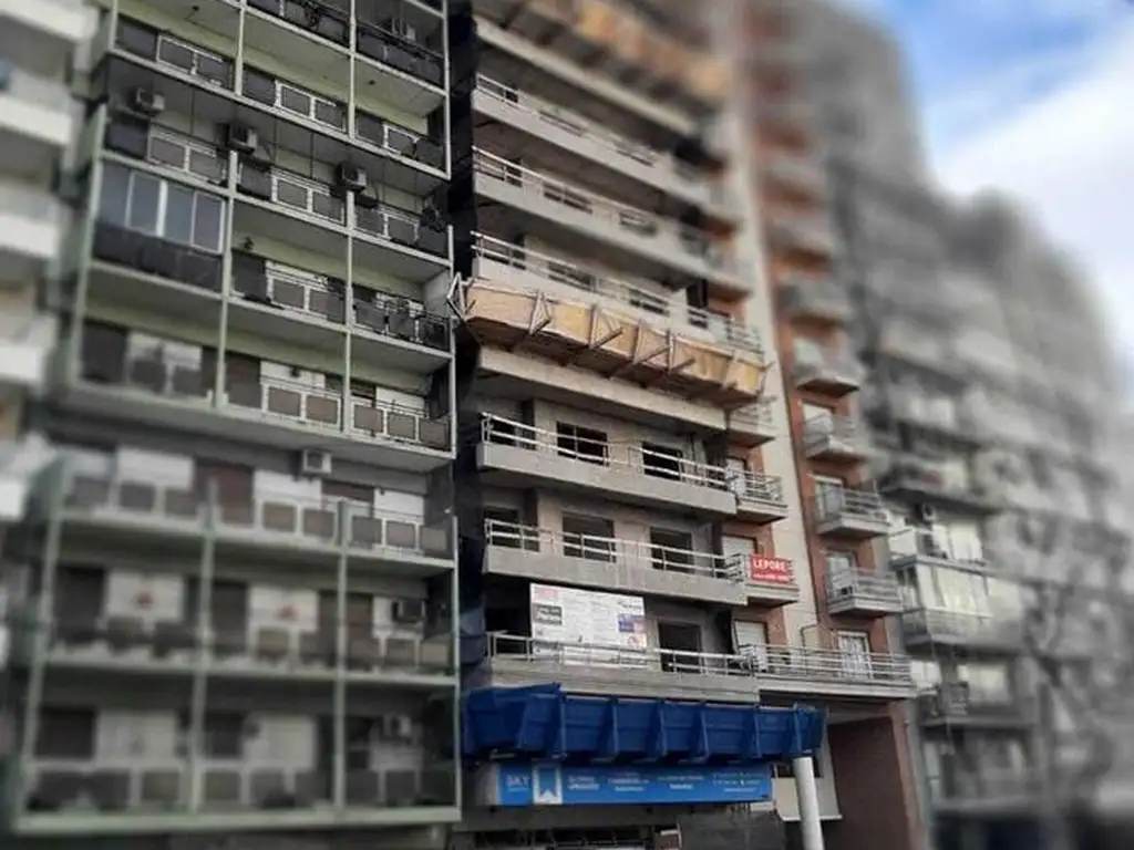 Avenida Córdoba al 3000 y Aguero 125 m2 A Estrenar 125 m2 4 ambientes mas cochera