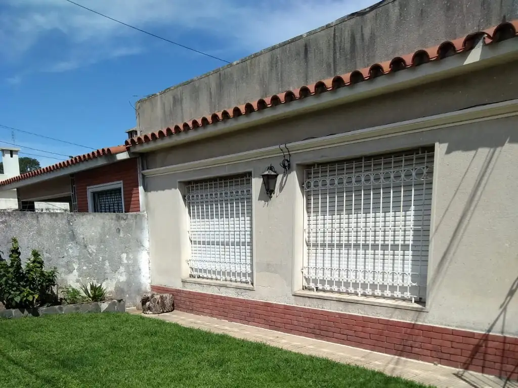 (OTG-OTG-1545) Casa - Venta - Uruguay, Montevideo - Antonio Diaz  4292