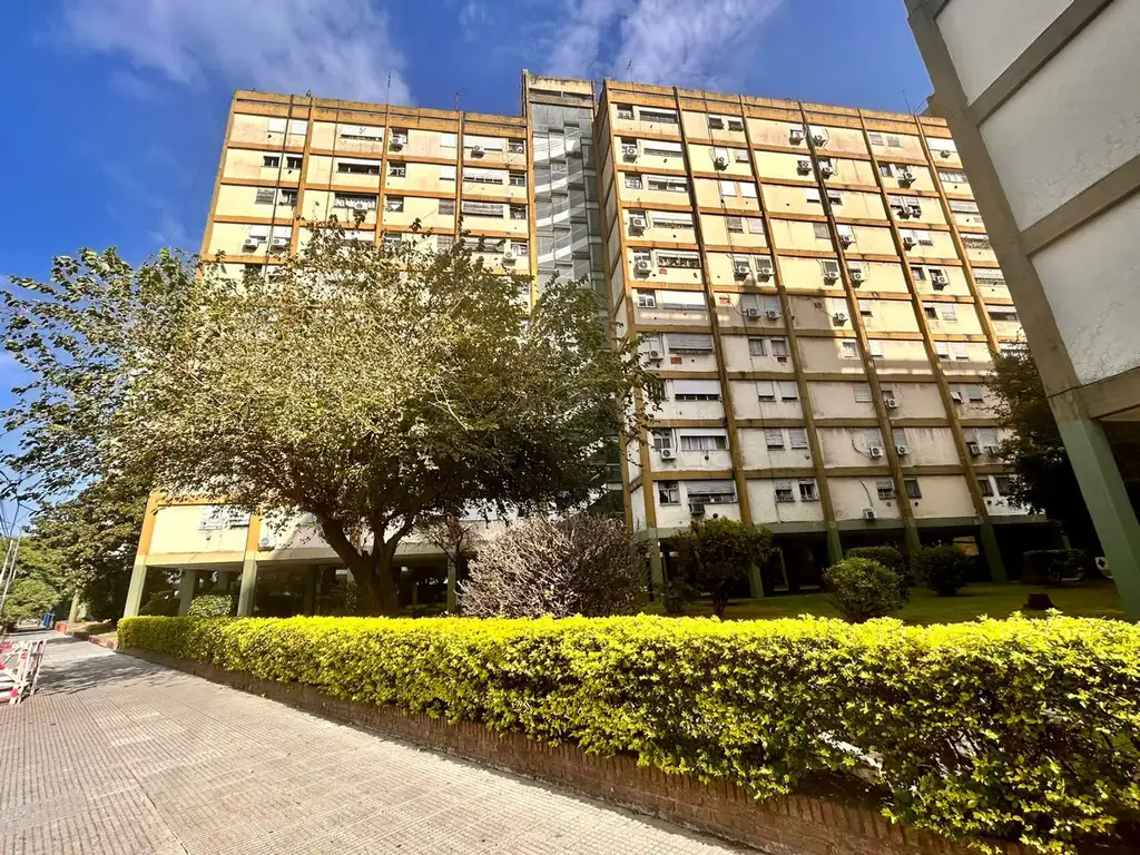 VENTA DE DEPARTAMENTO EN PARQUE AVELLANEDA