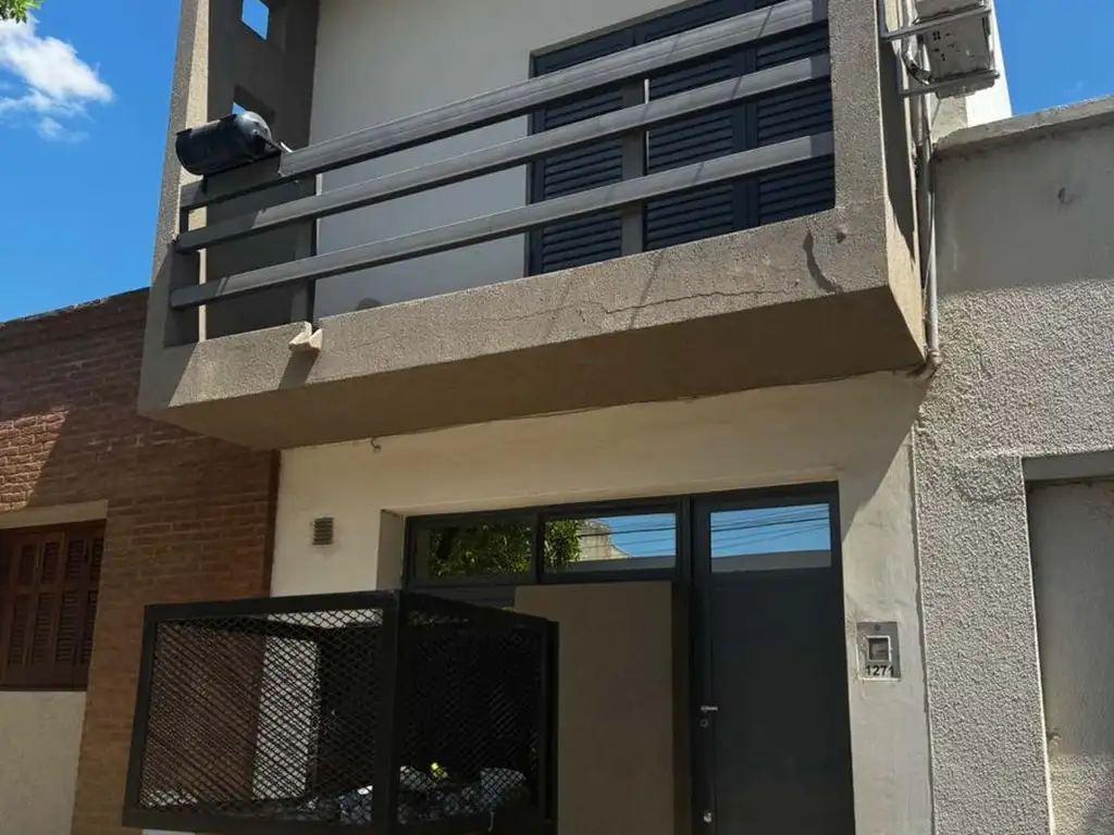 VENTA DUPLEX CENTRO ESPERANZA