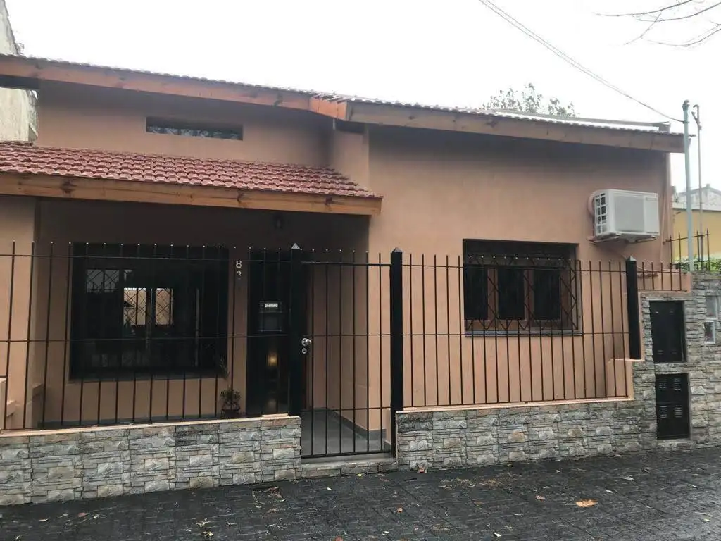 Casa Chalet tipo PH  en Venta en Martínez Dorrego 880, San Isidro, G.B.A. Zona Norte