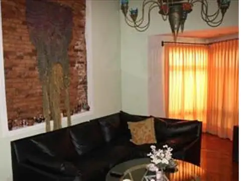 Casa en Venta - 5 ambientes - USD 240.000