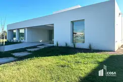 Casa en venta VIDA BARRIO CERRADO Funes