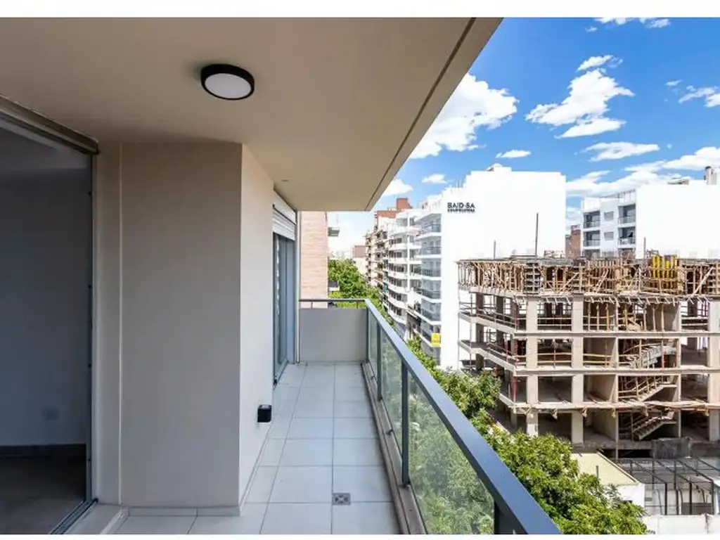 Piso Exclusivo 2 Dormitorios con terraza Exclusiva en Venta Zona Centro