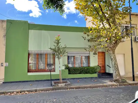 Casa con Jardín Impecable - San Fernando