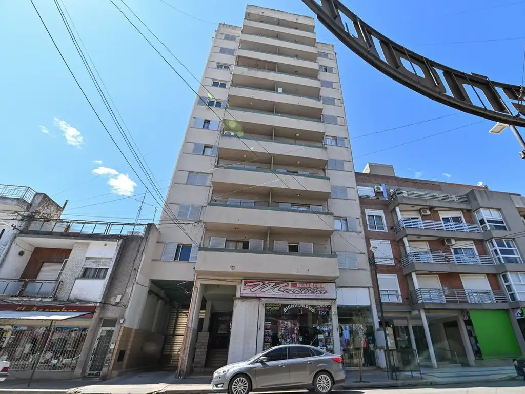 DEPARTAMENTO EN VENTA DE 3 DORMITORIOS C/COCHERA