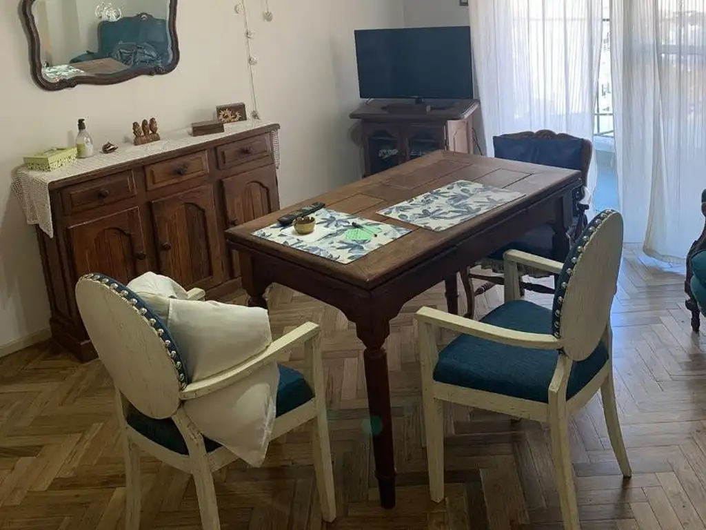 VENTA – DEPARTAMENTO 3 AMBIENTES – FLORES.