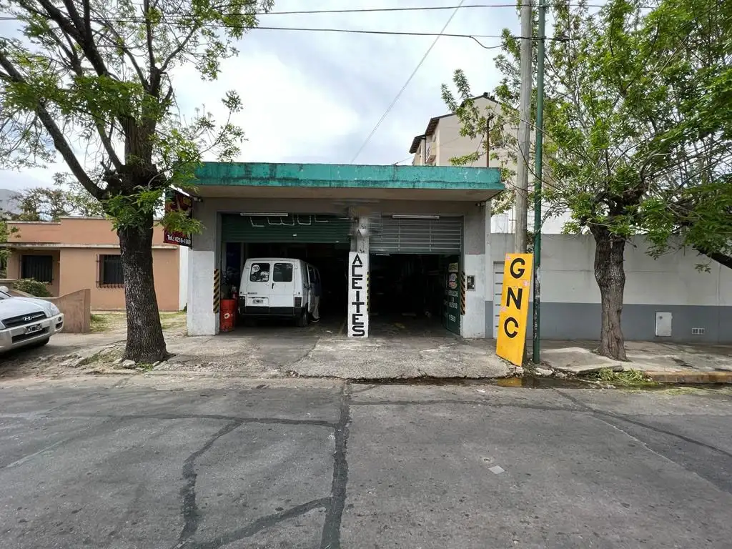 Galpón - Venta - Argentina, Berazategui - calle 146 1076