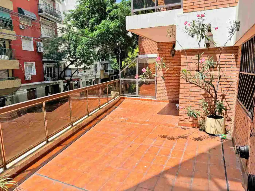 VENTA DEPTO 3 AMB C/BALCÓN TERRAZA, PATIO COCHERA