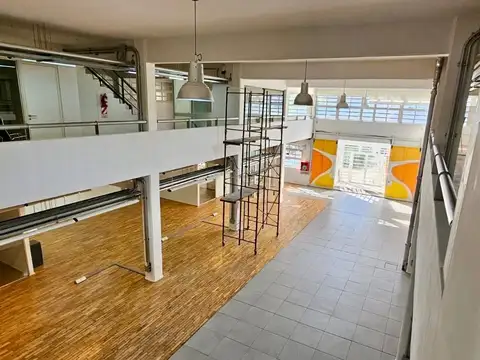 Venta o Alquiler edificio en Block