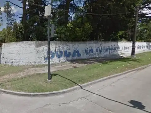 Excelente Terrenos Sobre Av. Ricardo Balbin