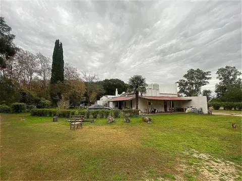 Quinta en venta con un gran  terreno - Restaurante - La Querencia de Monasterio - Lezama