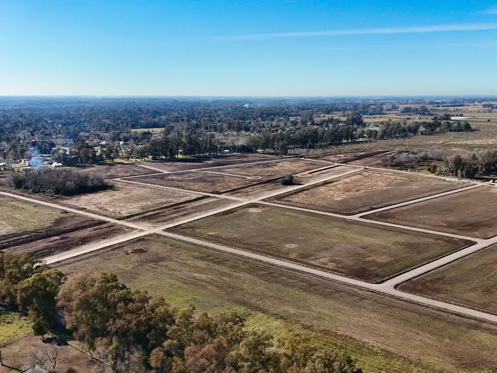 Lotes en venta en Barrio Parque Parada Robles II, financiado