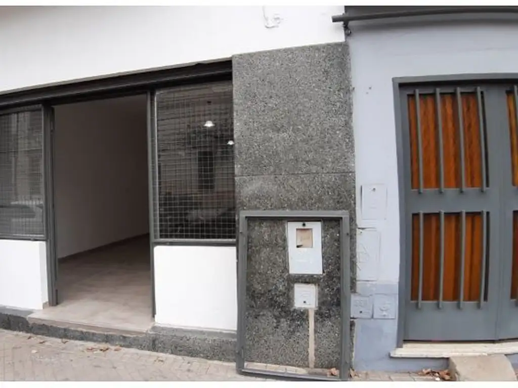 Local Comercial Uruguay 1289. Alta rentabilidad