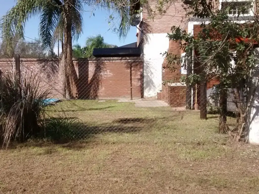 CASA EN VENTA 2 DORMITORIOS EN ROLDÁN