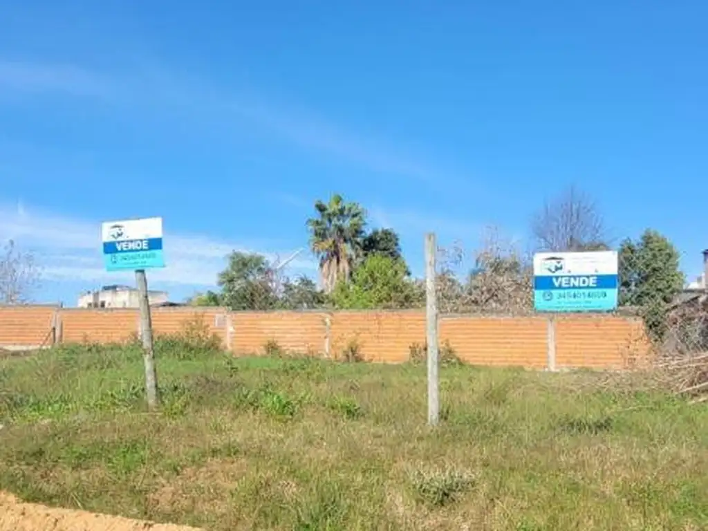 Lindo lote con buen frente y disposición en zona norte