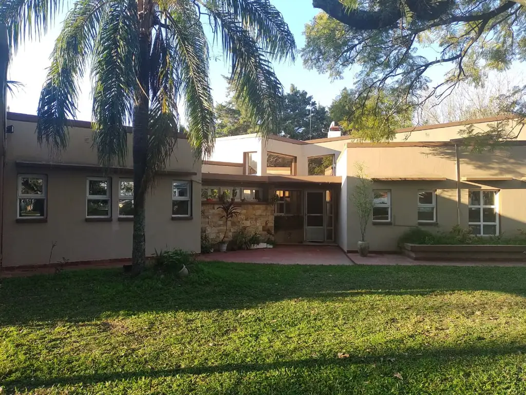 SE VENDE CASA QUINTA COUNTRY UBAJAY GRAN TERRENO