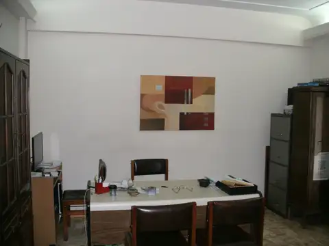Casa en Venta - 6 ambientes -