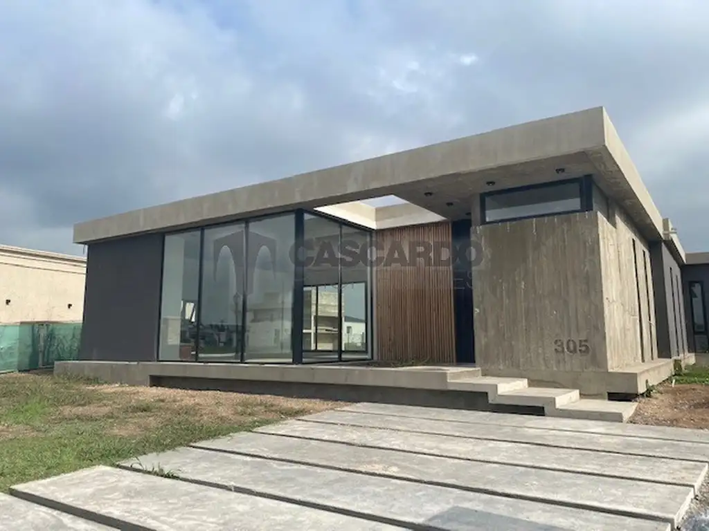 Casa minimalista diseño de vanguardia de 4 ambientes con piscina.