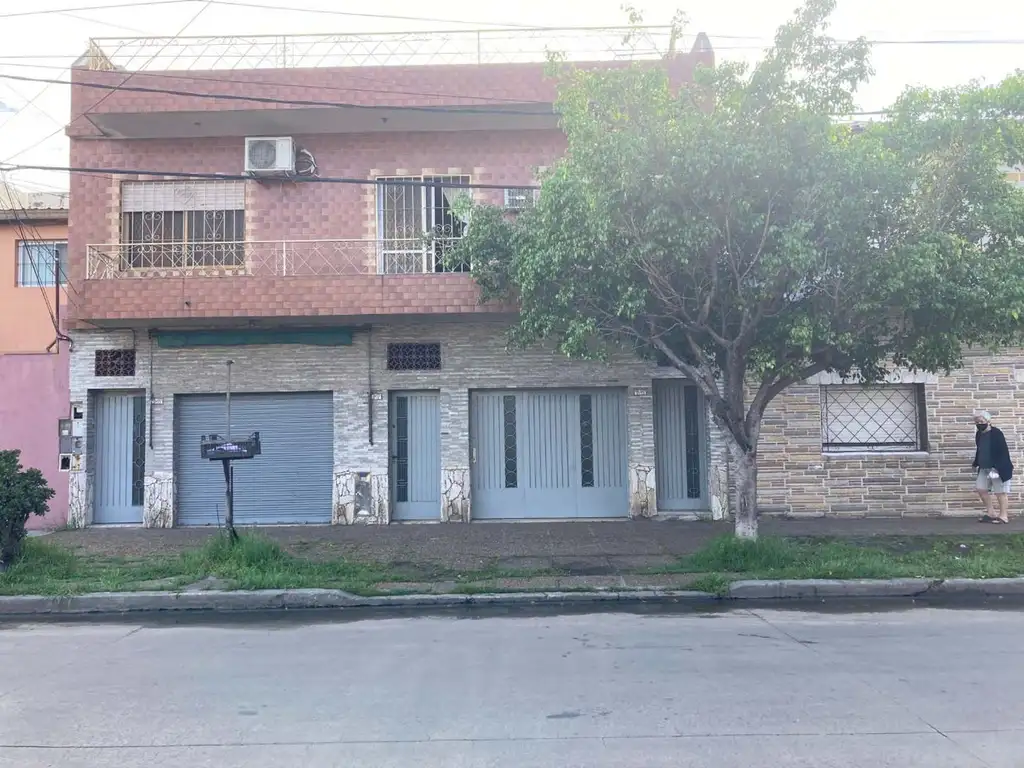 VENTA LOTE CONSTRUIDO 4 PH EN LANÚS OESTE