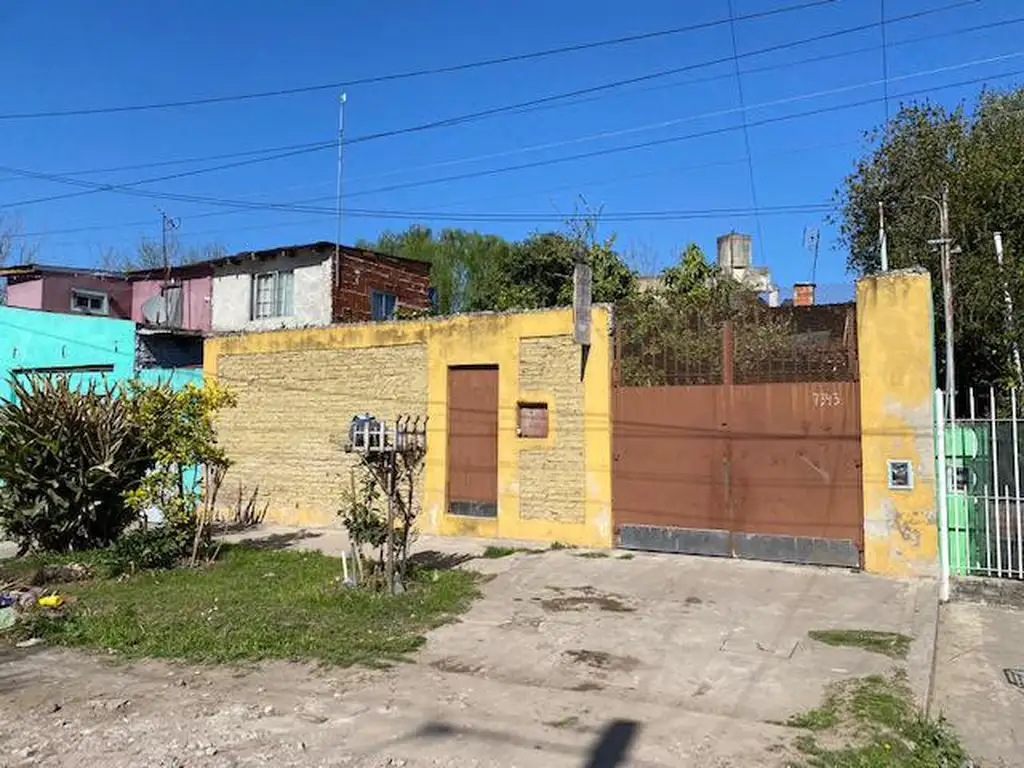 Casa  en venta en Gregorio De Laferrere