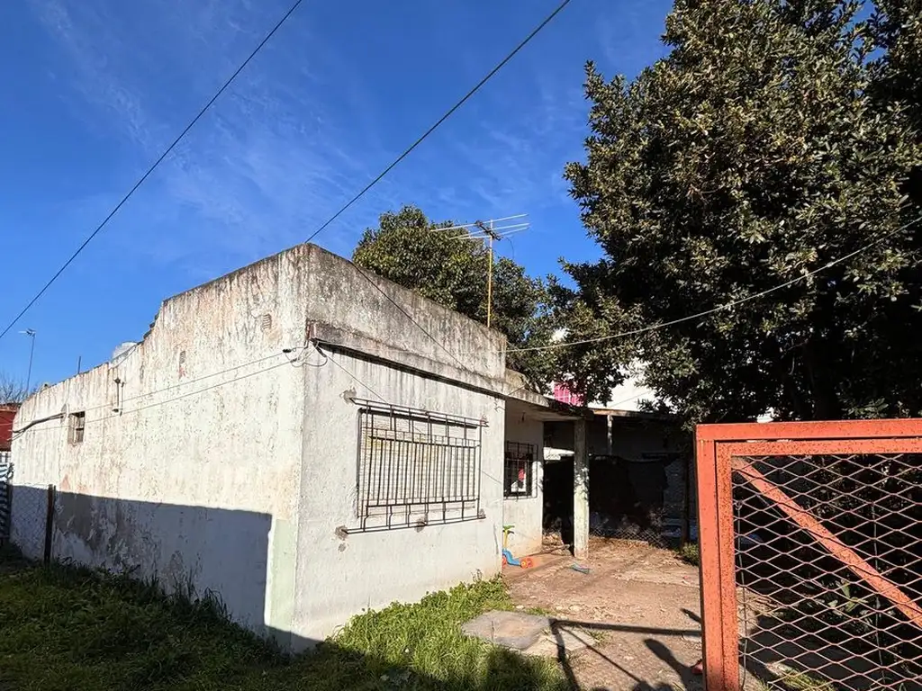 VENTA CASA CLAYPOLE