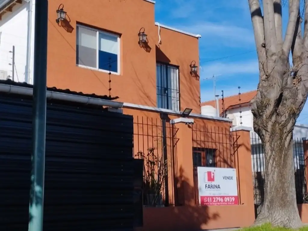 Excelente Casa 5 Amb. a Nuevo- Jardin - Quincho - Pileta -