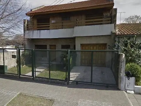 Casa Chalet  en Venta en San Antonio De Padua, Merlo, G.B.A. Zona Oeste