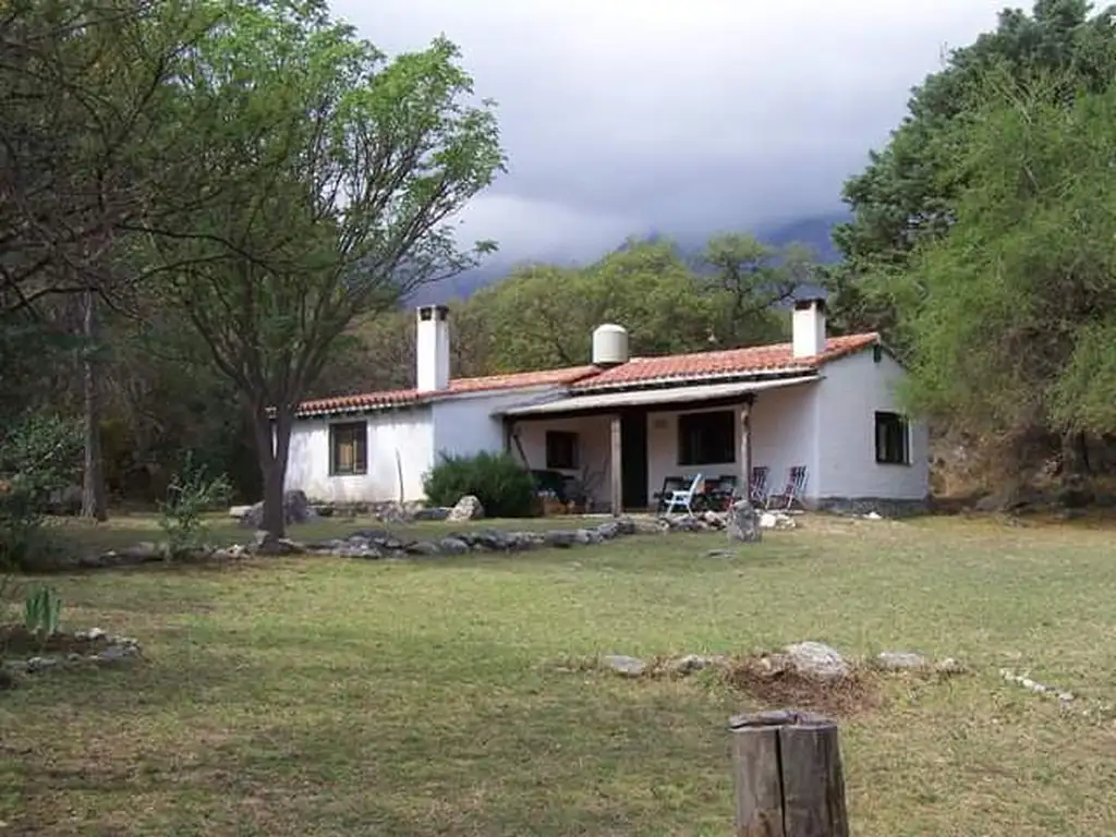 Hermosa casa a la venta en Loma Bola - Valle de Traslasierras