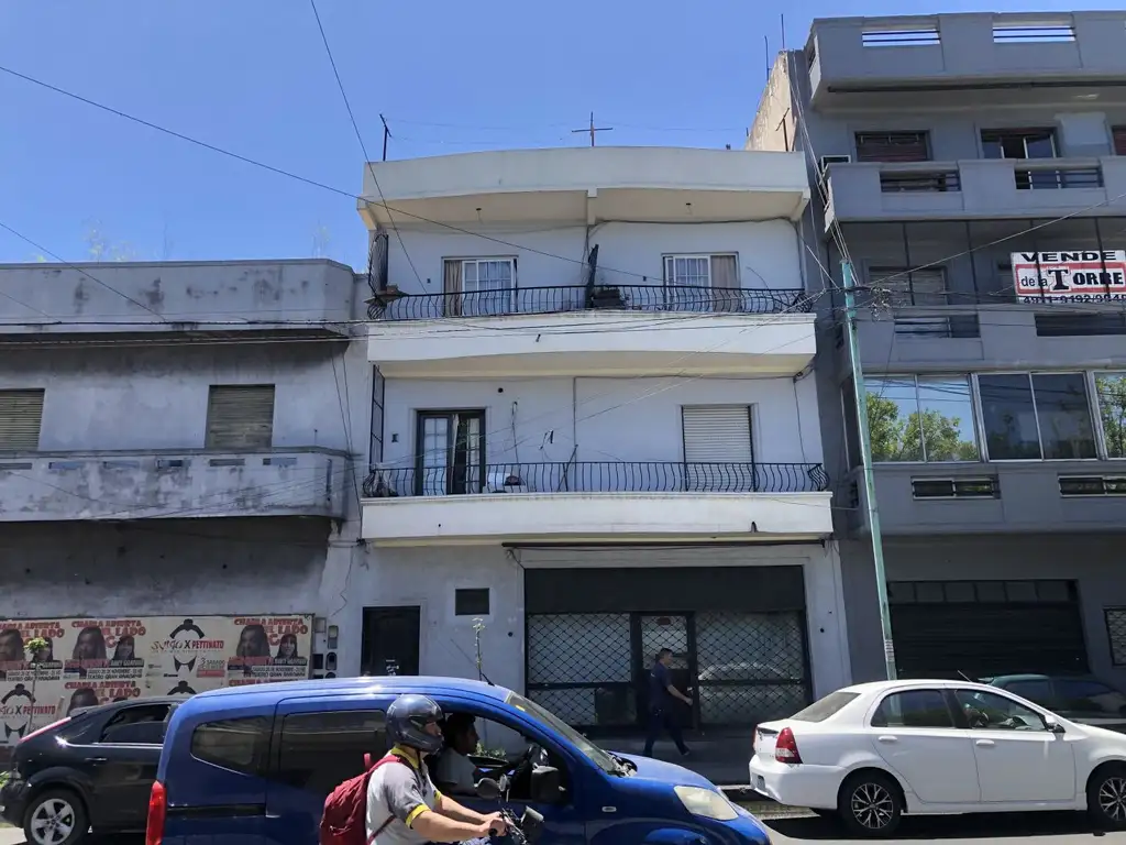 Casa - Venta - Argentina, Capital Federal - DEL BARCO CENTENERA 3500