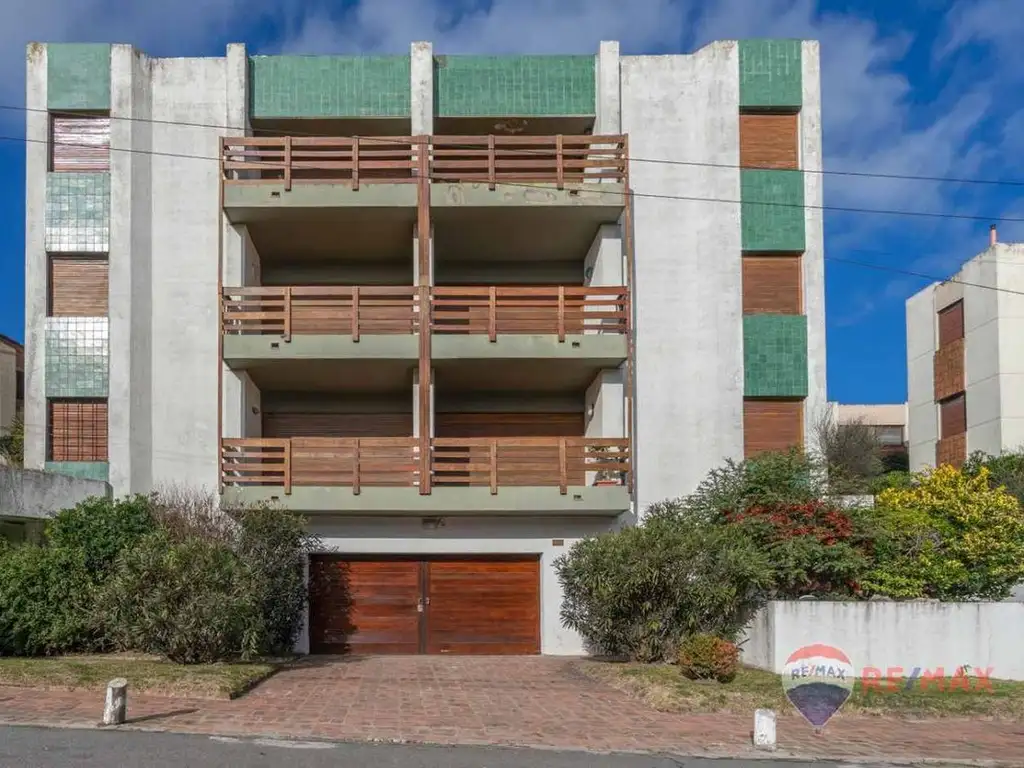 Venta departamento 3 ambientes en Pinamar