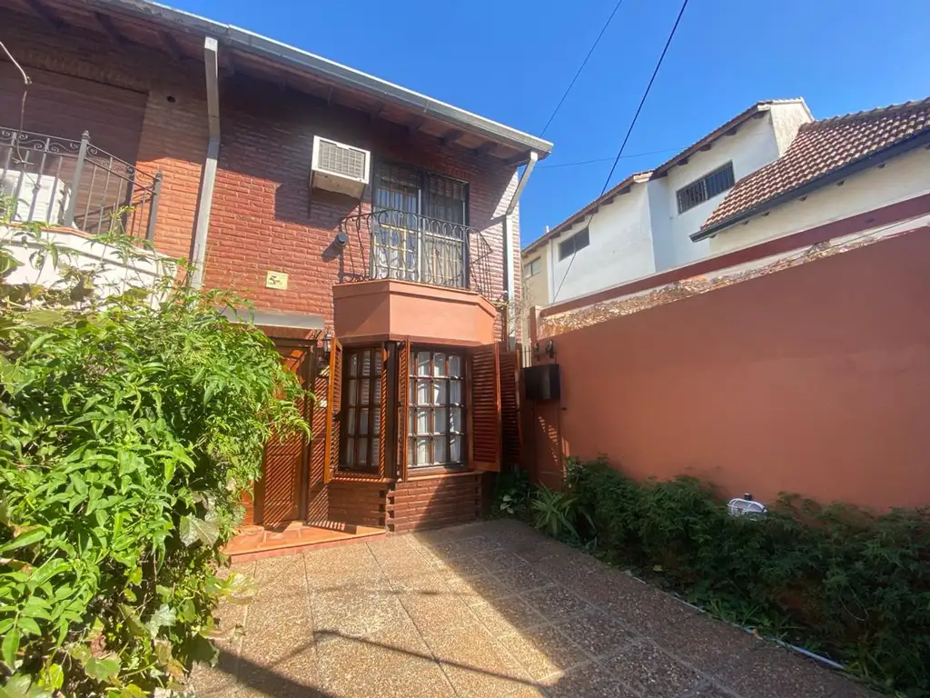 Venta PH Duplex 3 amb con cochera Apto Crédito