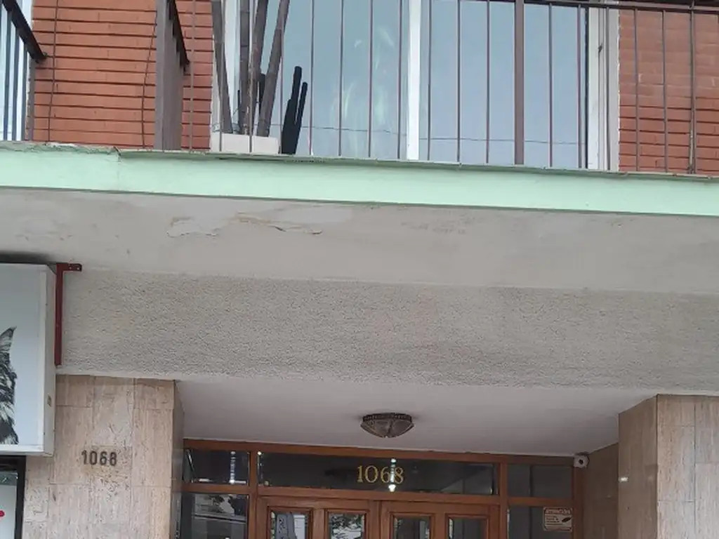 Muy bonito departamento de 2 Amb en Vicente Lopez, en gran ubicacón