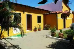 Casa - Venta - Paraguay, Lambaré - Av. Medicos del Chaco 1400