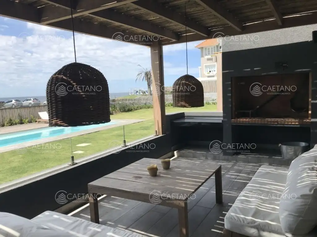 Venta apartamento 1 dormitorio. Montoya la barra