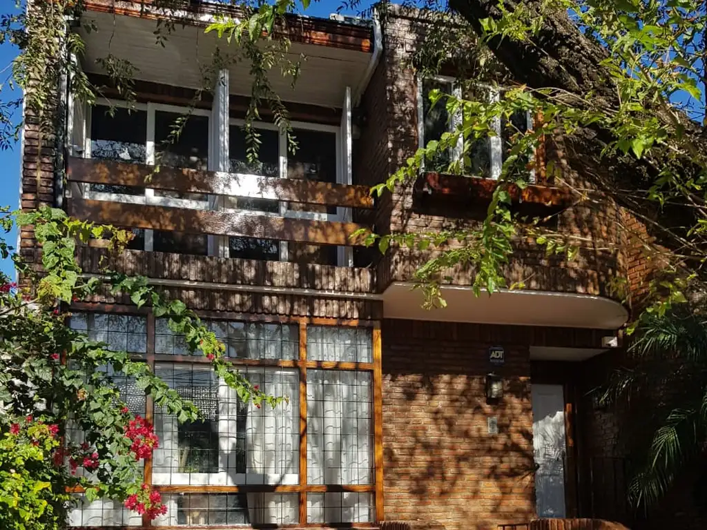 Casa - Venta - Argentina, Quilmes - 9 de Julio 500