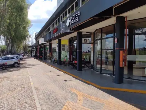 AV. PRES. PERÓN 9400