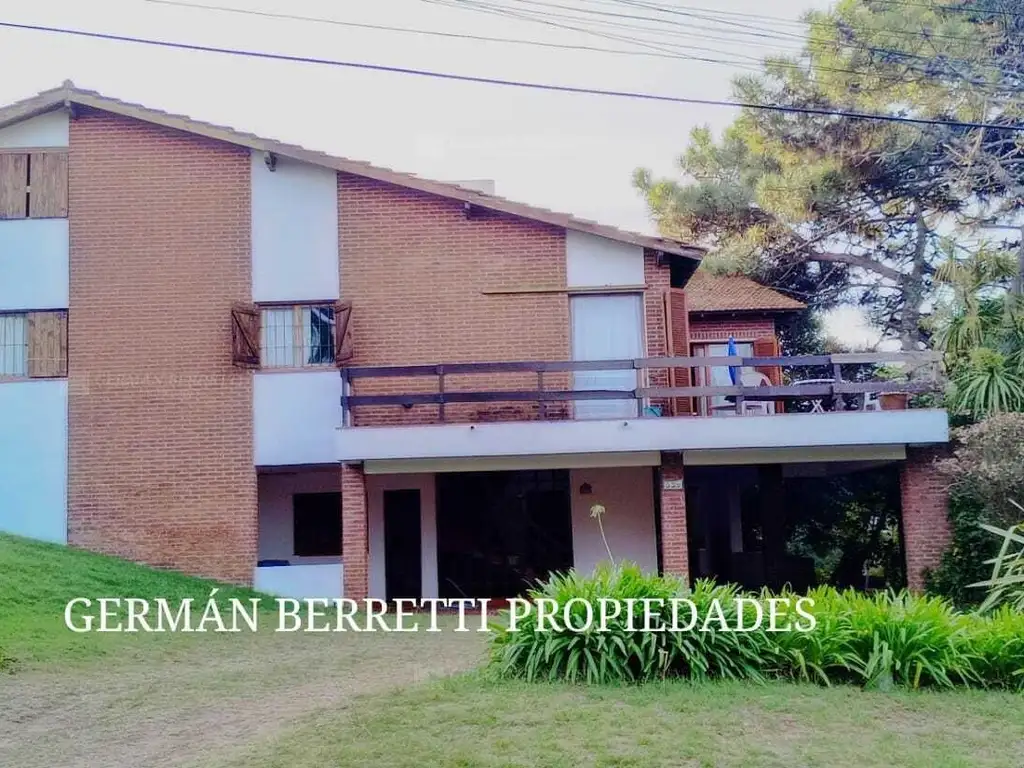 Casa Triplex  en Venta en Mar de Ostende, Pinamar, Costa Atlántica